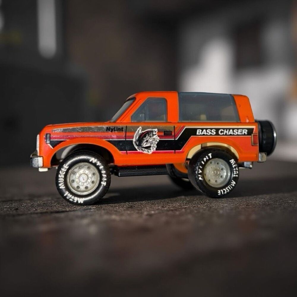 Vintage 80s Nylint Ford Bronco Truck Pressed Steel Bass Chaser Orange 8”